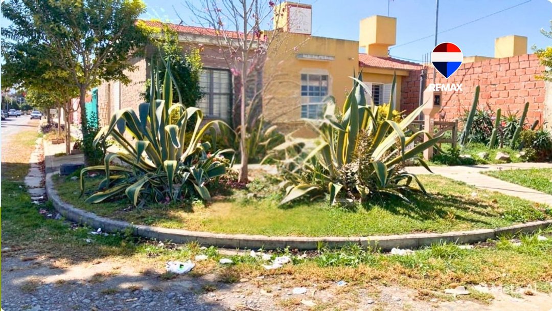 VENTA CASA EL HUAICO ZONA NORTE 4 DORM