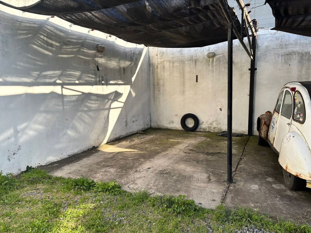 COCHERA EN VENTA LA PLATA