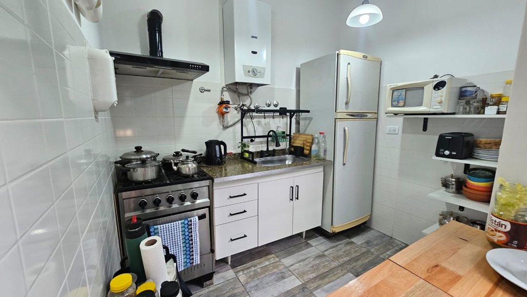 VENTA PH 3 AMBIENTES A REFACCIONAR CHACARITA