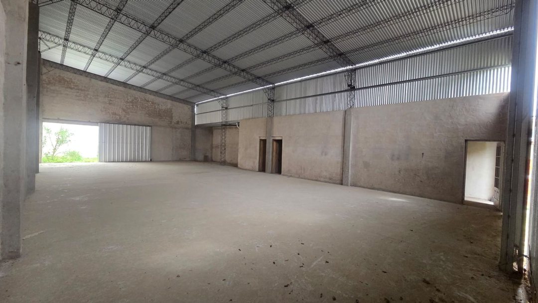 Venta Galpón 240 mts, Luján centro