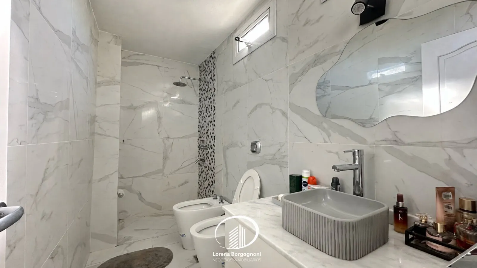 Casa en Venta La Cascada Country Golf -- 3 Dormitorios 2 Baños
