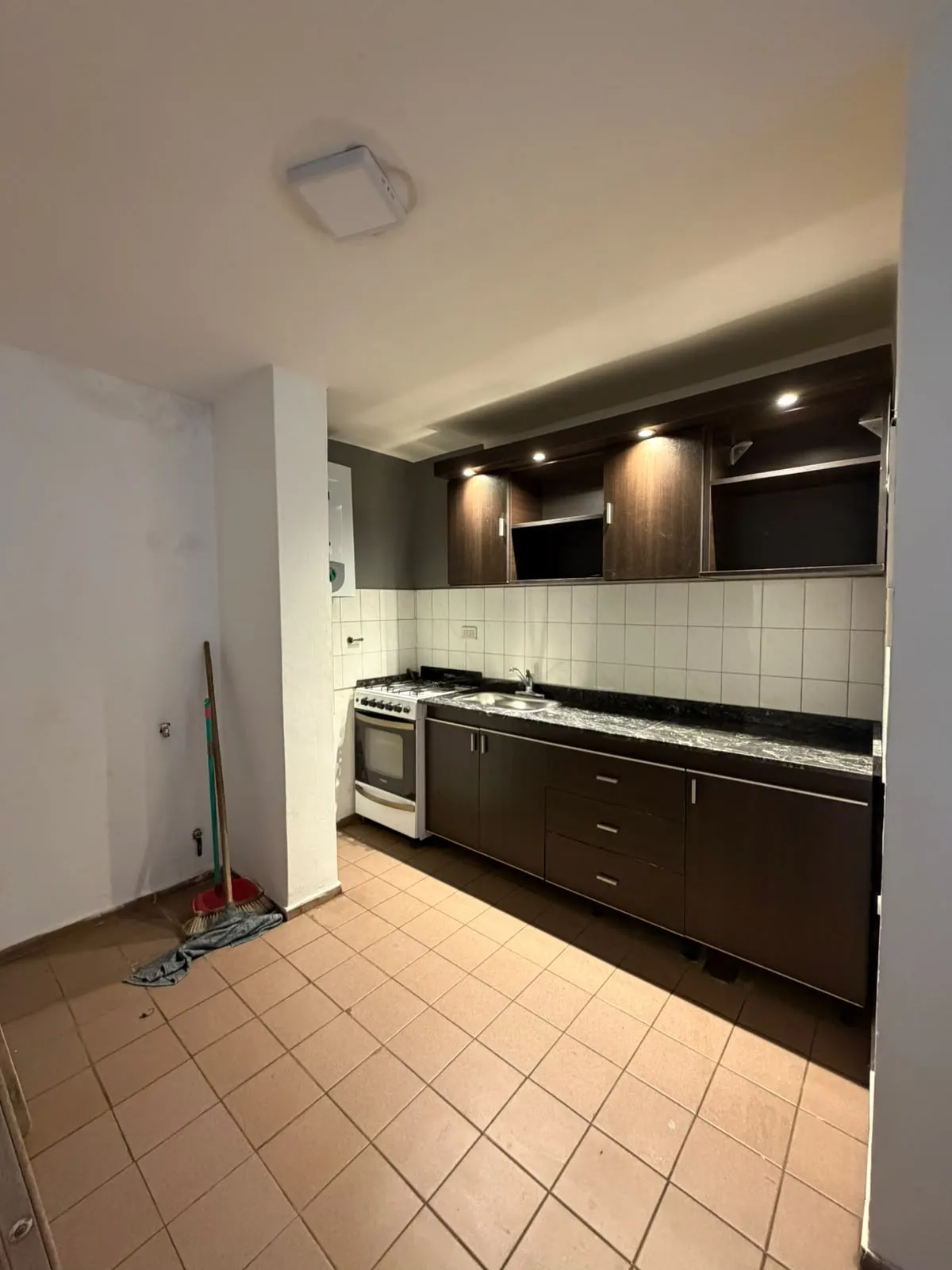 MERGER INMOBILIARIA ALQUILA - DUARTE QUIROS ESQ CALAZANS