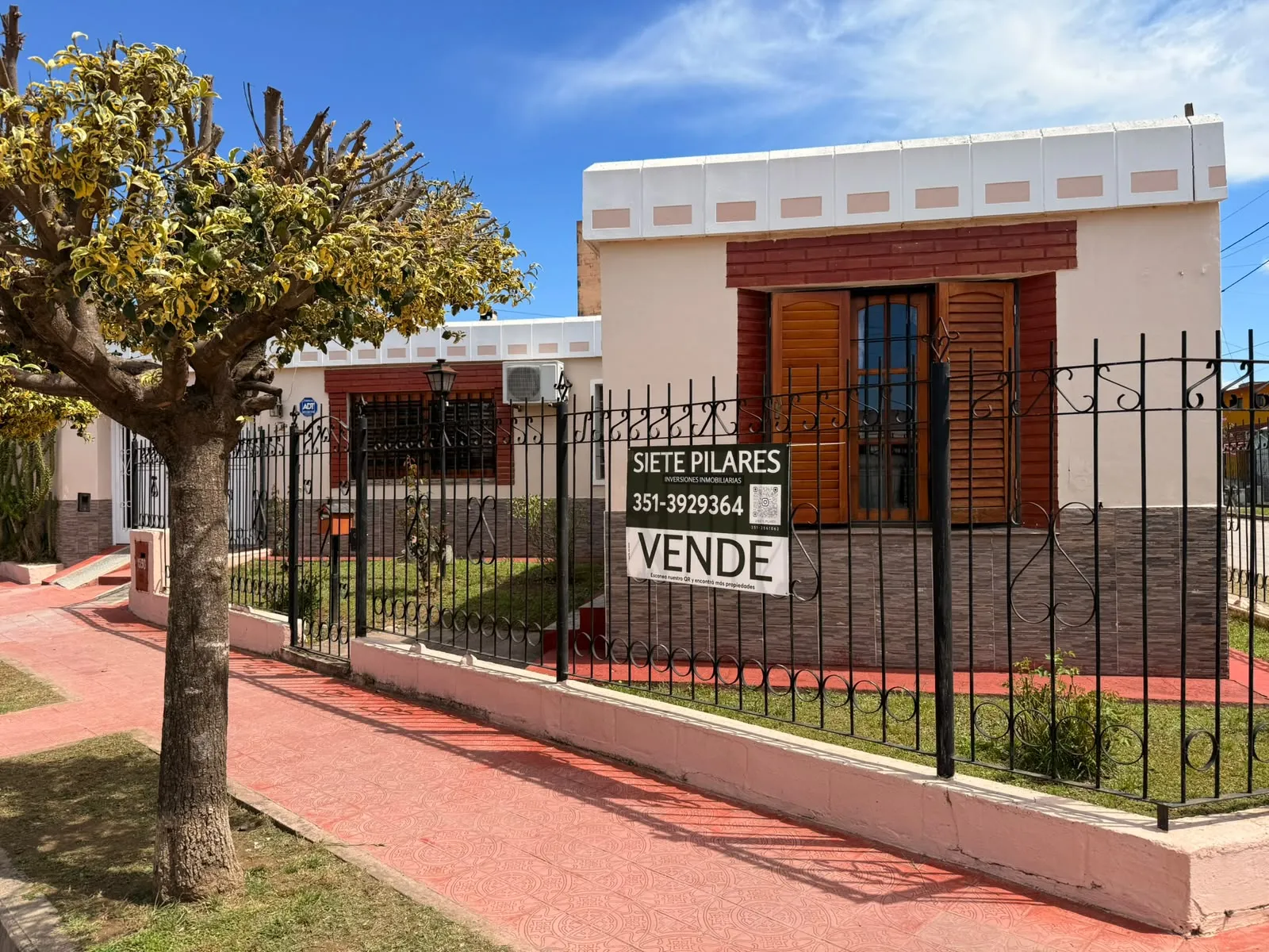CASA + DPTO EN VENTA EN BARRIO LOS GRANDADOS