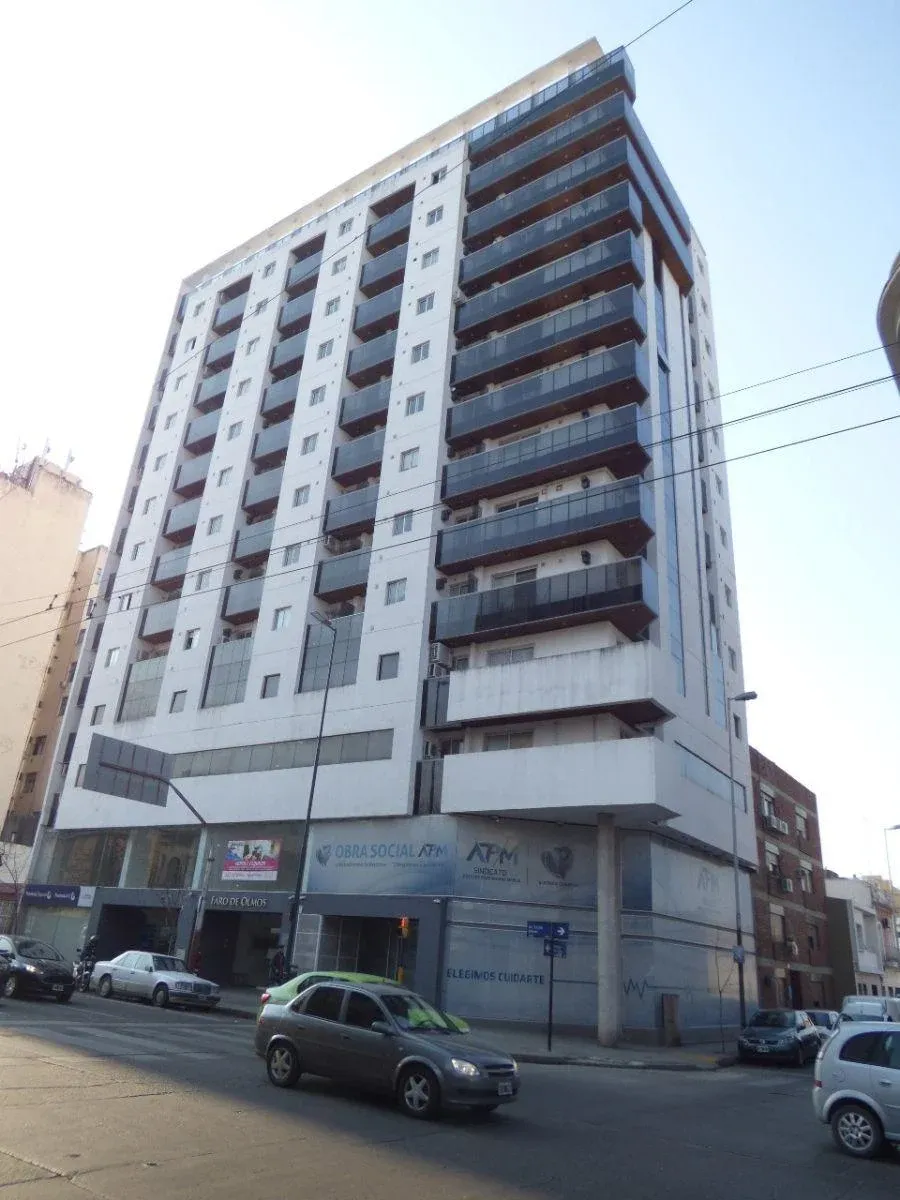 ALQUILO DEPARTAMENTO AMOBLADO, CENTRO!!