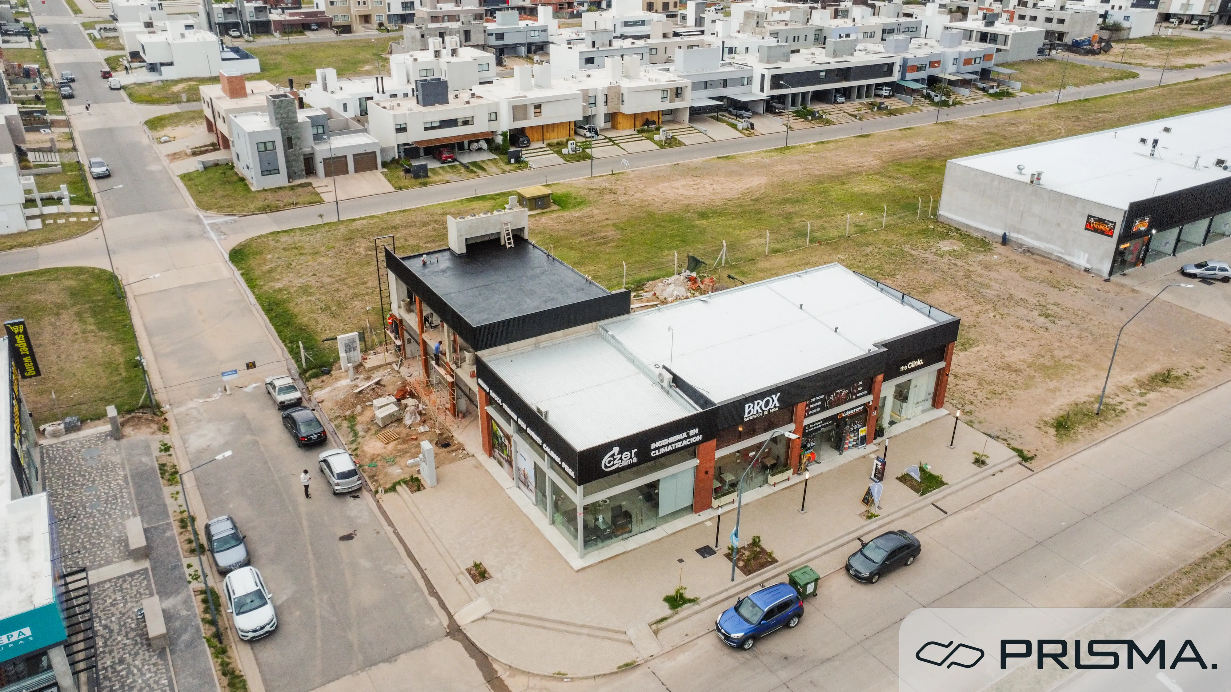LOCAL - 50M2 - SOLARES DE MANANTIALES