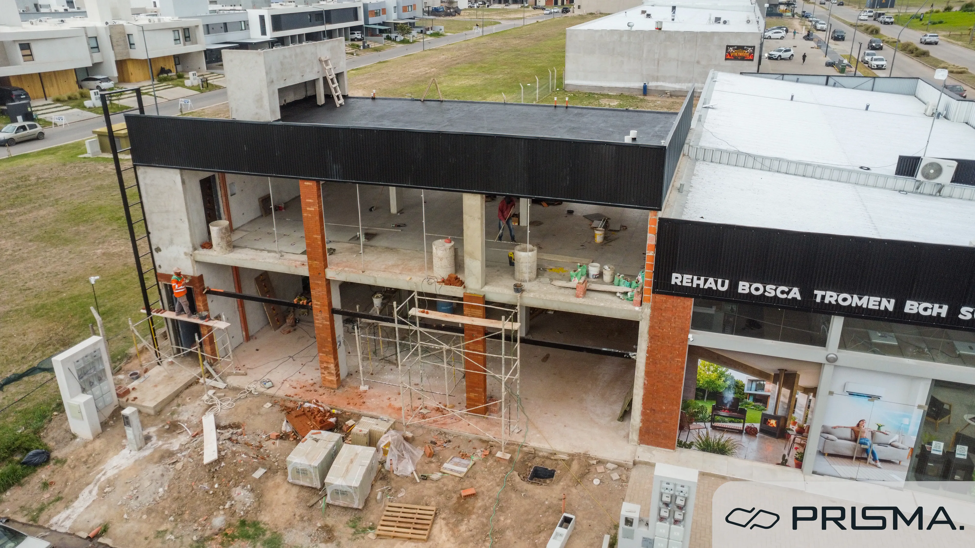 OFICINA - 70M2 - SOLARES DE MANANTIALES