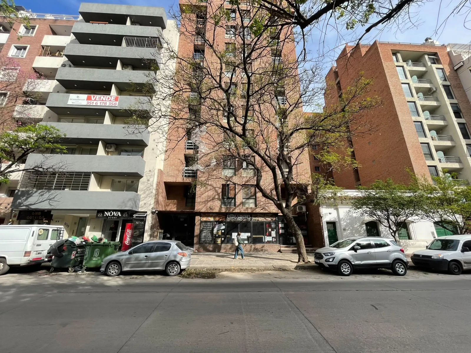 EN VENTA DEPARTAMENTO AMPLIO EN BARRIO NUEVA CORDOBA !!
