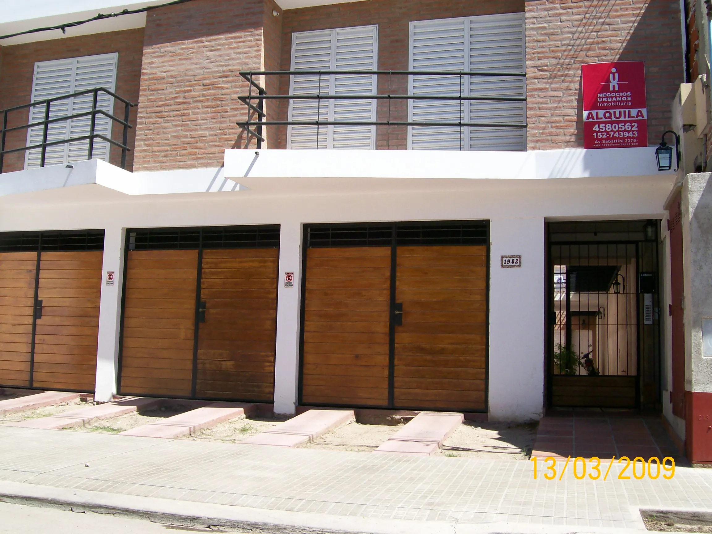 ALQUILER Bº SARMIENTO DAVINCI 1982 DOS DORMITORIOS A 100 METROS DE SABATTINI