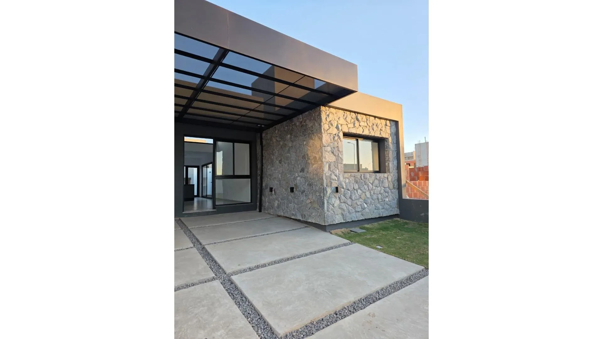 VENTA DUPLEX 2 DORMITORIOS RINCONES DE MANANTIALES
