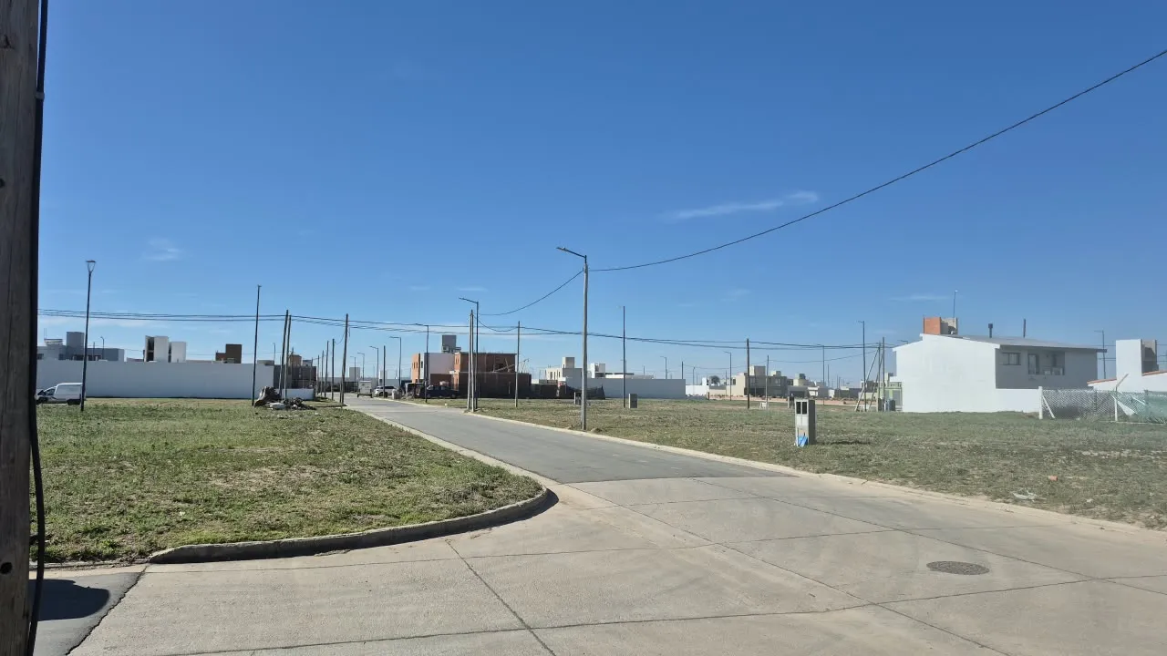 TERRENO VENTA PAMPAS DE MANANTIALES- 350 M2! OPORTUNIDAD