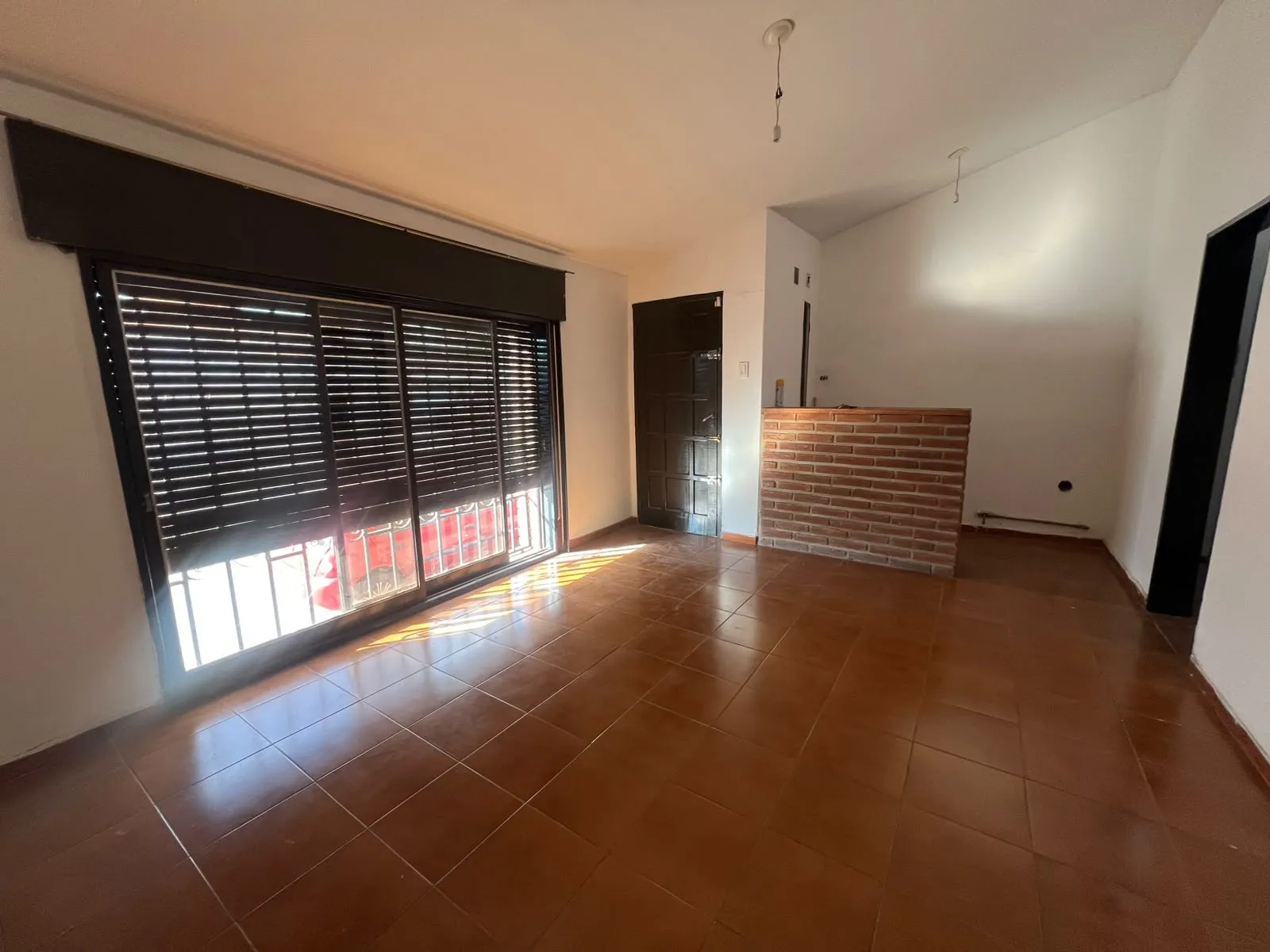 Vendo casa 3 dormitorios B° Cáceres