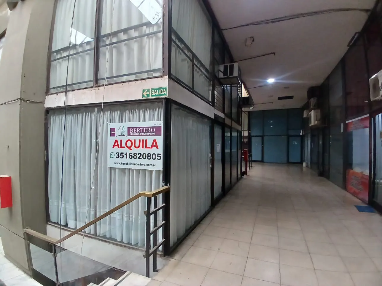 OFICINA LOCAL  en GALERIA LAS AMERICAS! - B CENTRO DISPONIBLE NOVIEMBRE