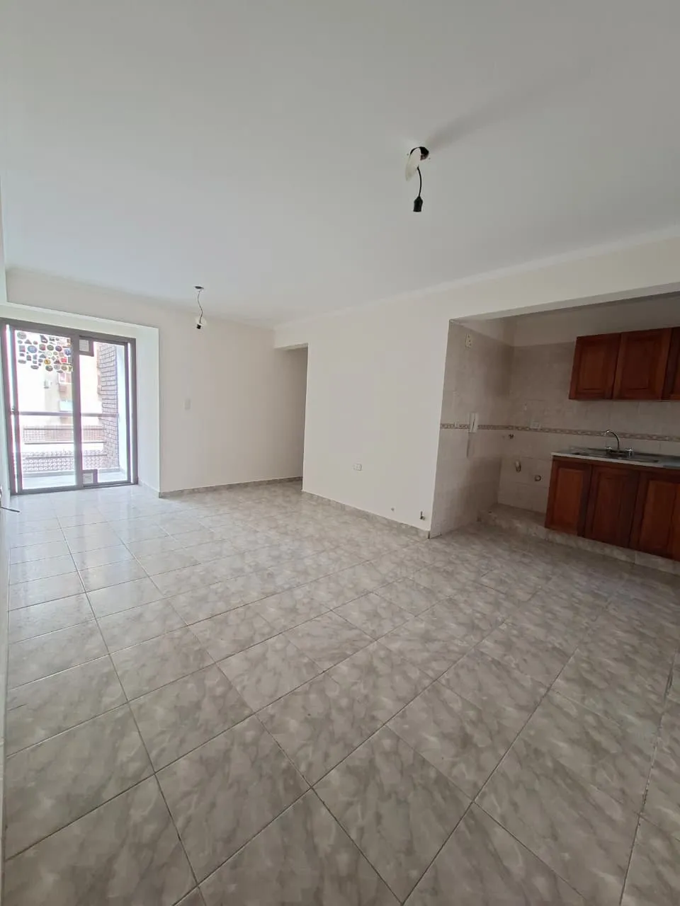 SE ALQUILA DPTO UN DORMITORIO C/BALCON