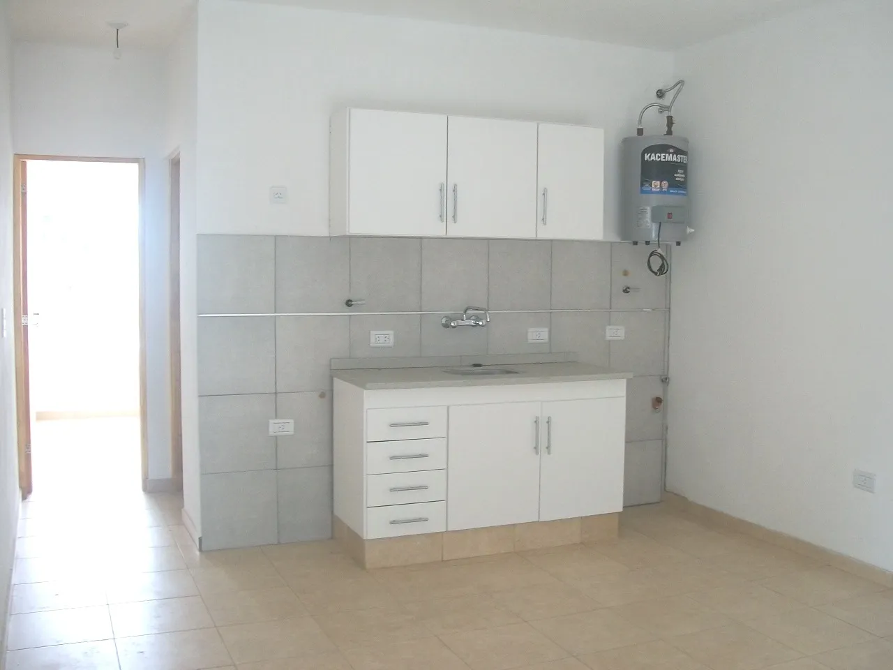 ALQUILER Bº SAN CARLOS CALLE CARLOS PAZ 2663 PA UN DORMITORIO + BALCÓN