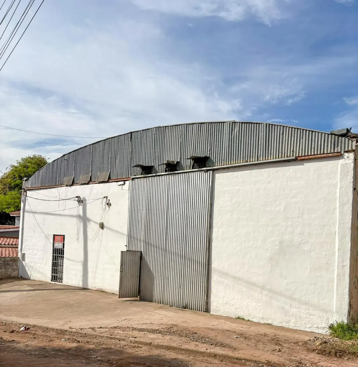 Oportunidad Alquiler Galpón 200m2 En Unquillo