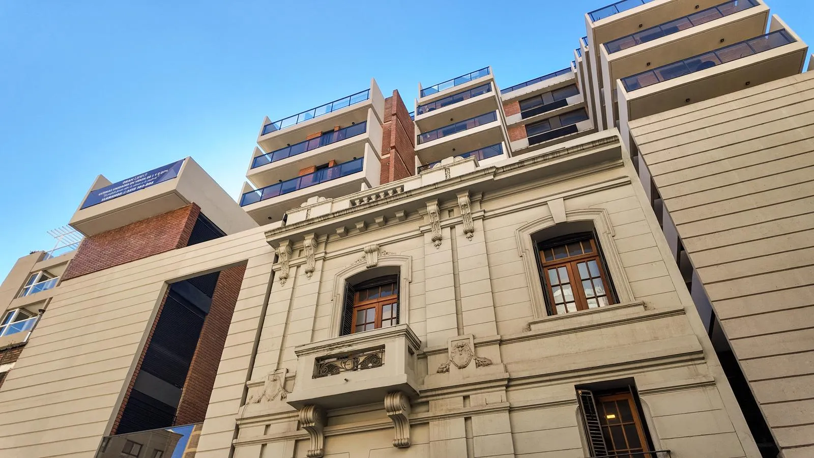 Venta Departamento 1 Dormitorio con Terraza Propia Nueva Córdoba