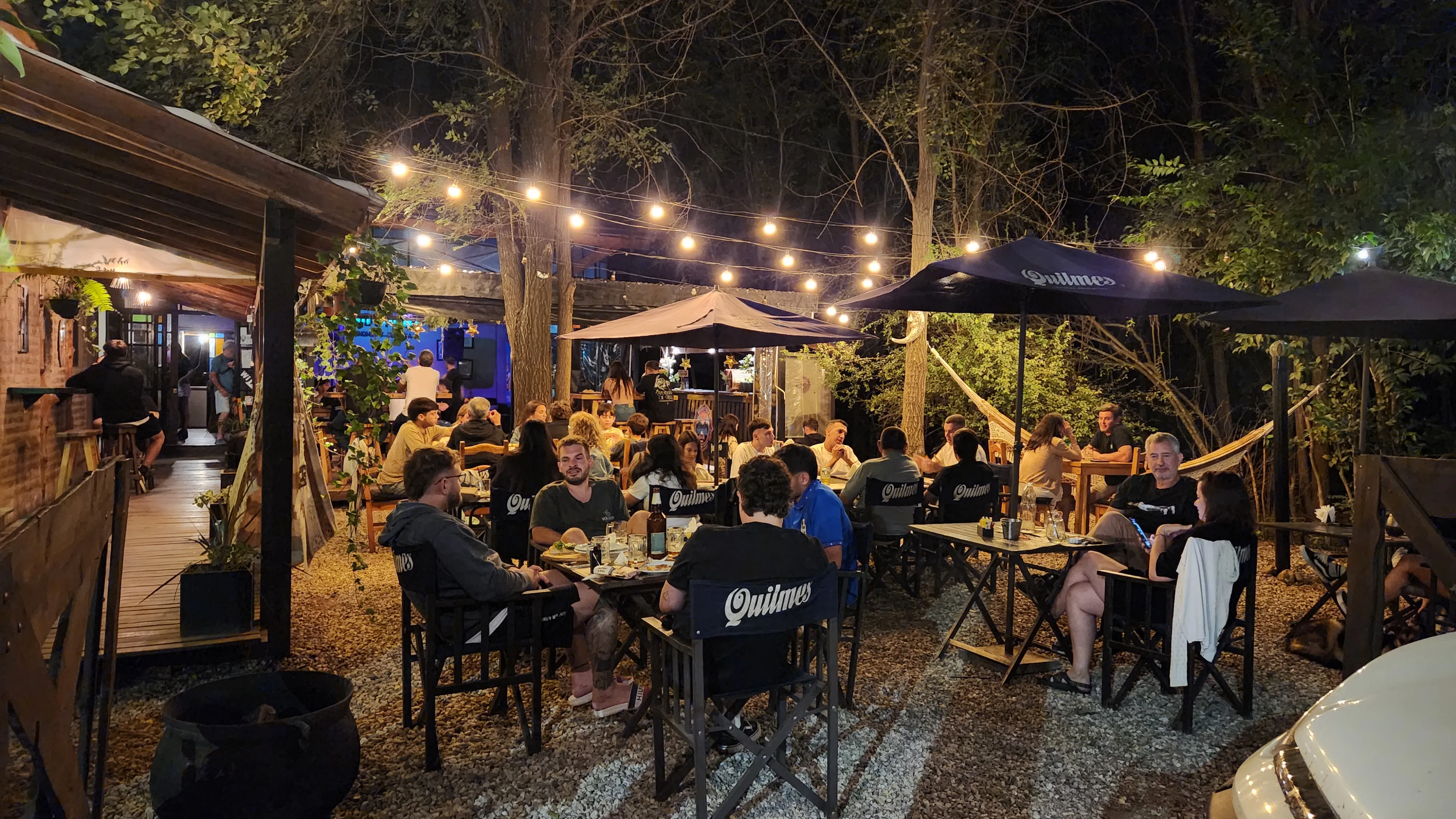 Bar en las Sierras de Córdoba - Fondo de Comercio en venta Woodstock Bar y Café en Villa Ciudad Parque, a metros del Río Los Reartes