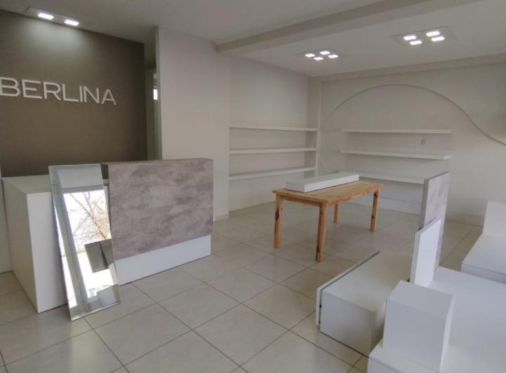 Local comercial · 2 Ambientes