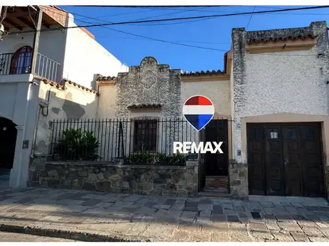 Venta casa microcentro 5 ambientes a rafaccionar