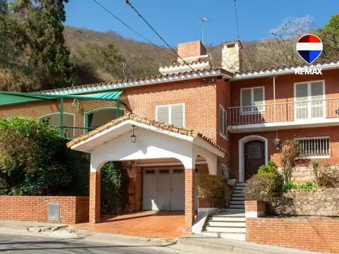 Venta casa con pileta 3 dormitorios apta credito