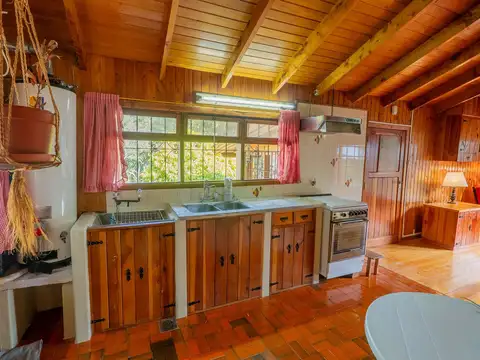 Cabaña en bariloche 1 dormitorio lote 1.006 mts.