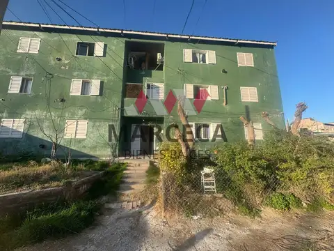 Departamento en venta en monoblock de dos dormitorios en barrio melipal
