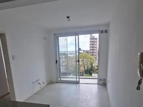 Alquilo moderno departamento centrico