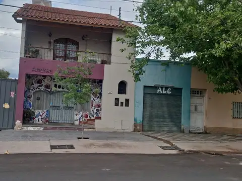 Alquiler de casa en dorrego- guaymallén, calle espejo nº1516