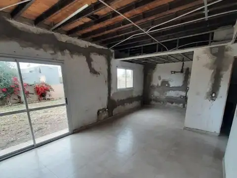 Venta casa en construccion loms de russell