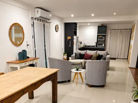 Venta casa en russel maipú