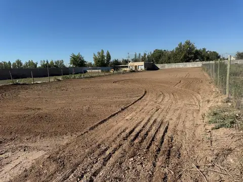 Venta lote aires de primavera , rodeo del medio