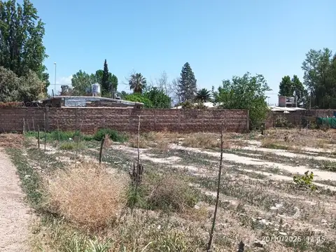 Venta lote 1780 m² en calle tirasso, villa nueva