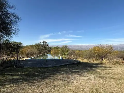 Campo/casa/galpón/museo/pulpería/cabañas/pileta en venta