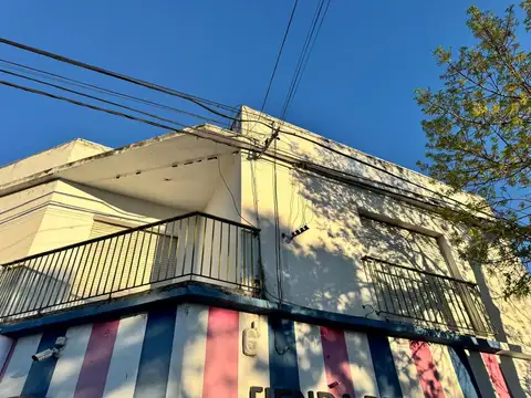 Alquiler casa 2 dor. planta alta
