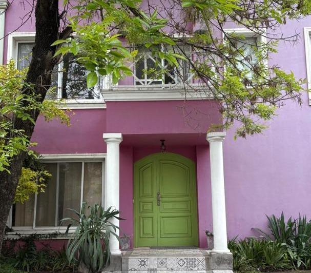Casa · 170m² · 5 Ambientes · 1 Cochera