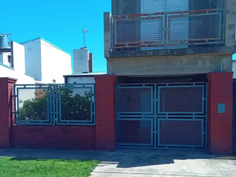 Casa 4 dormitorios y patio en santo tome