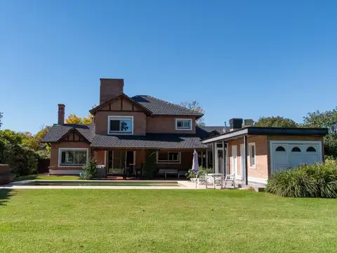 Casa en venta 4 dormitorios kentucky - funes