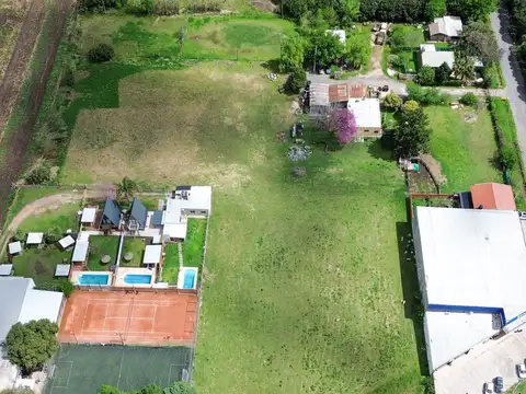 Venta terreno en pueblo esther sobre la ruta