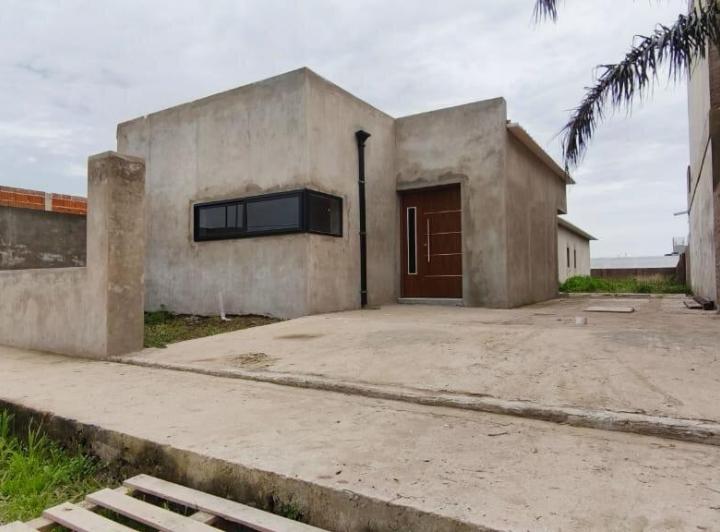 Casa · 550m² · 3 Ambientes · 1 Cochera