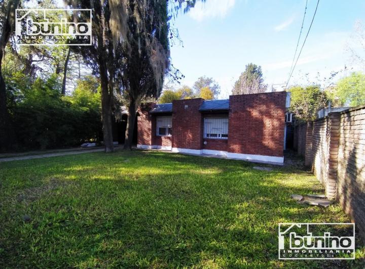 Casa · 180m² · 7 Ambientes · 1 Cochera