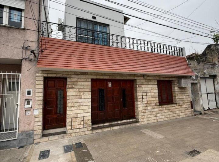 Casa · 50m² · 5 Ambientes