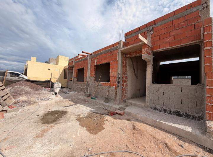 Casa · 100m² · 3 Ambientes · 1 Cochera