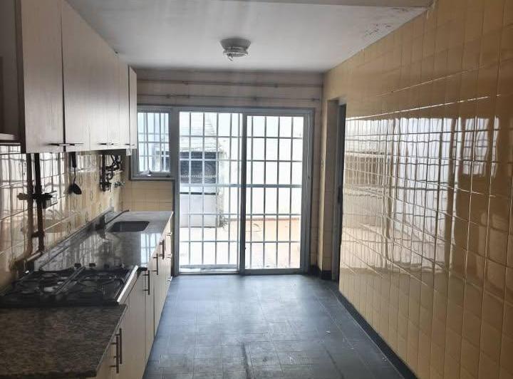 Casa · 150m² · 5 Ambientes · 1 Cochera