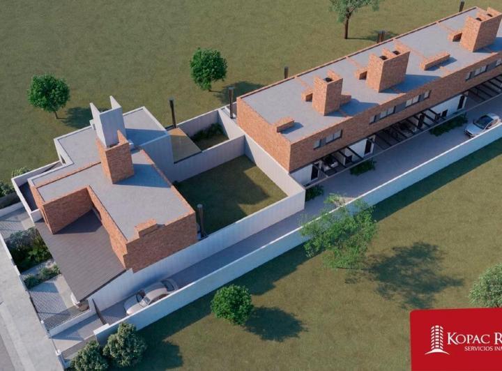 Casa · 169m² · 5 Ambientes · 2 Cocheras