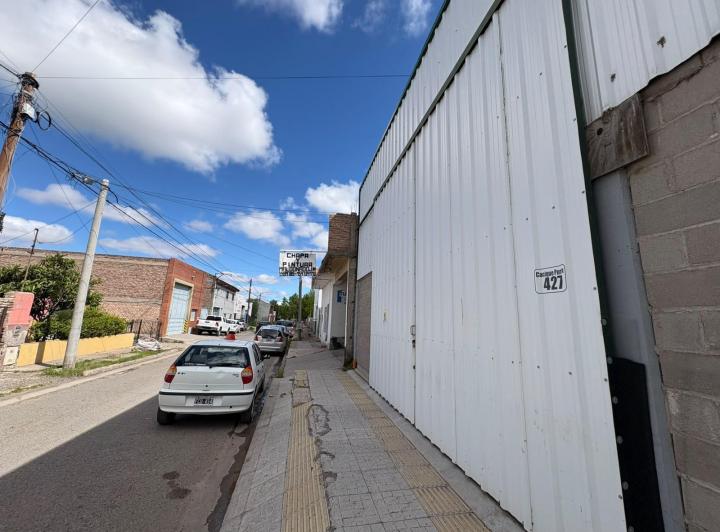 Bodega-Galpón · 300m²