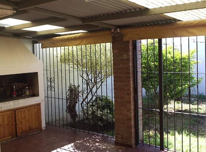 Casa · 1m² · 3 Ambientes