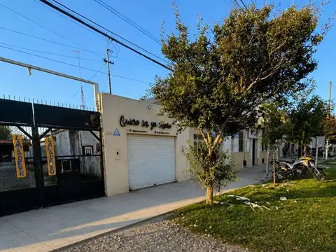 Local en Venta en Perez, Rosario