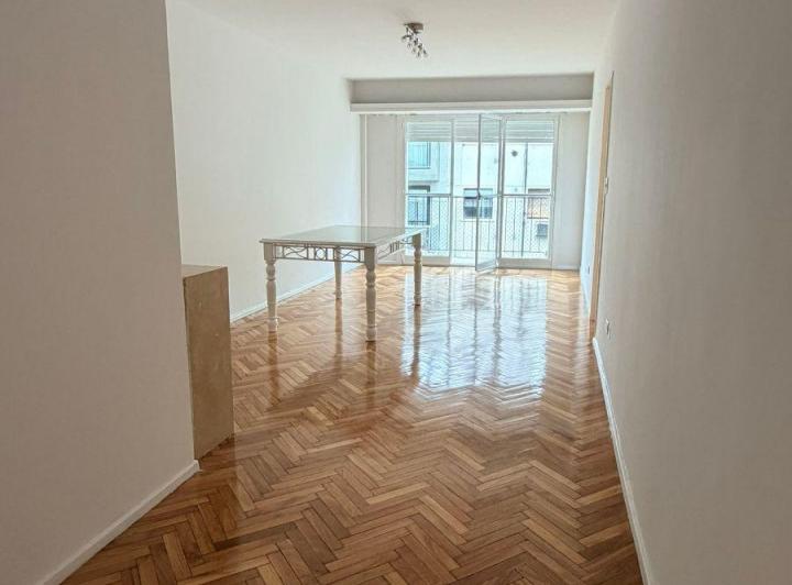 Departamento · 85m² · 4 Ambientes