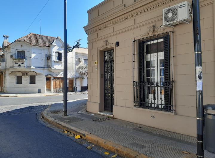 Casa · 146m² · 6 Ambientes · 1 Cochera