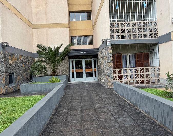 Departamento · 75m² · 4 Ambientes